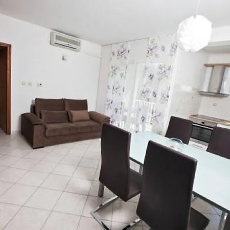 Apartment Green Oasis Lägenhet *